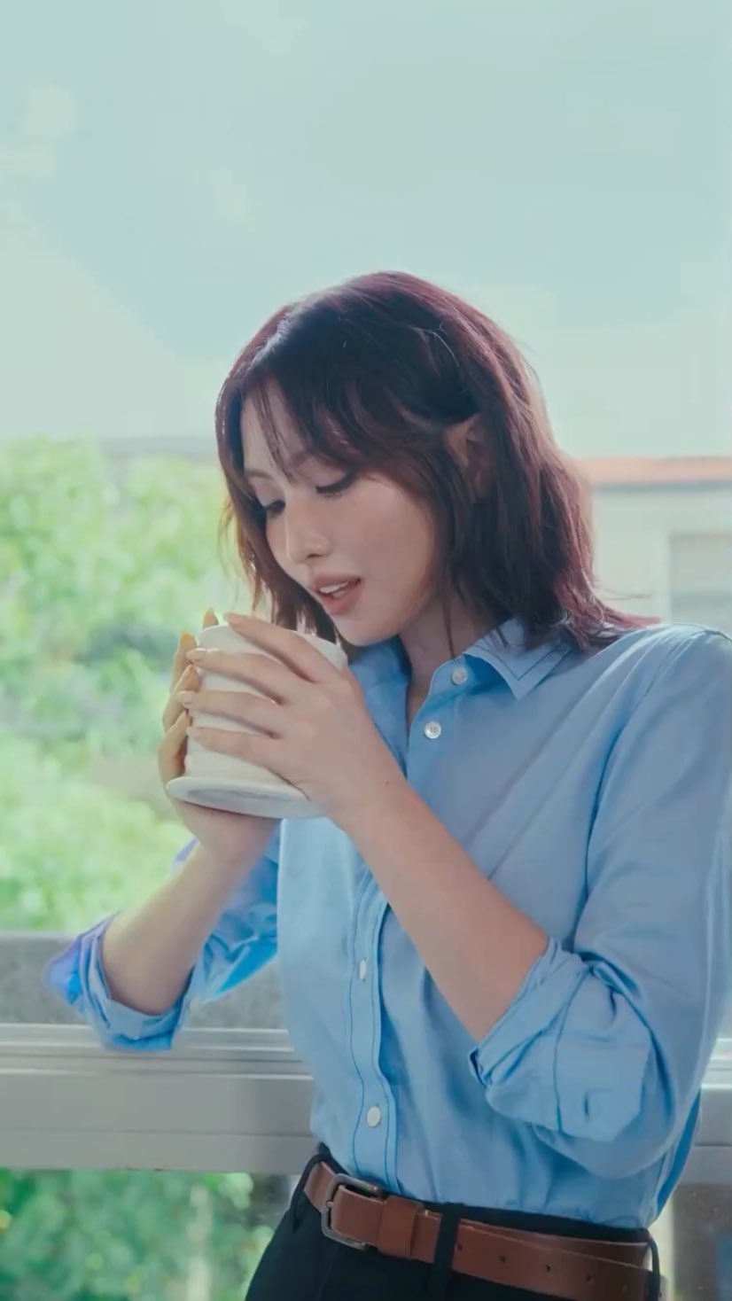 Momo (TWICE)的幕後花絮