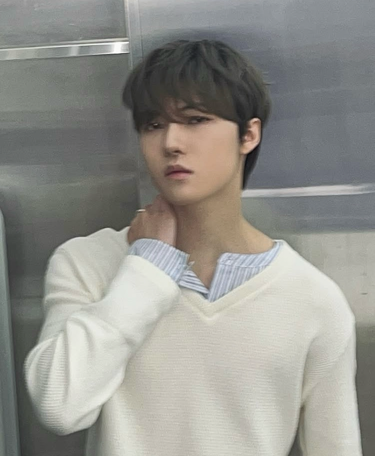 Latest photo of Junghoon (Xikers)