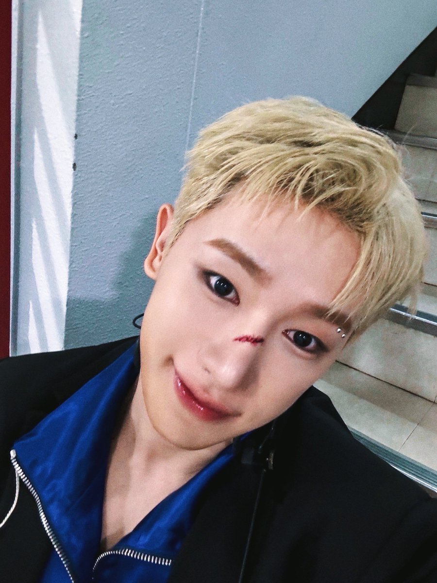 A moment captured by Wonho's fan