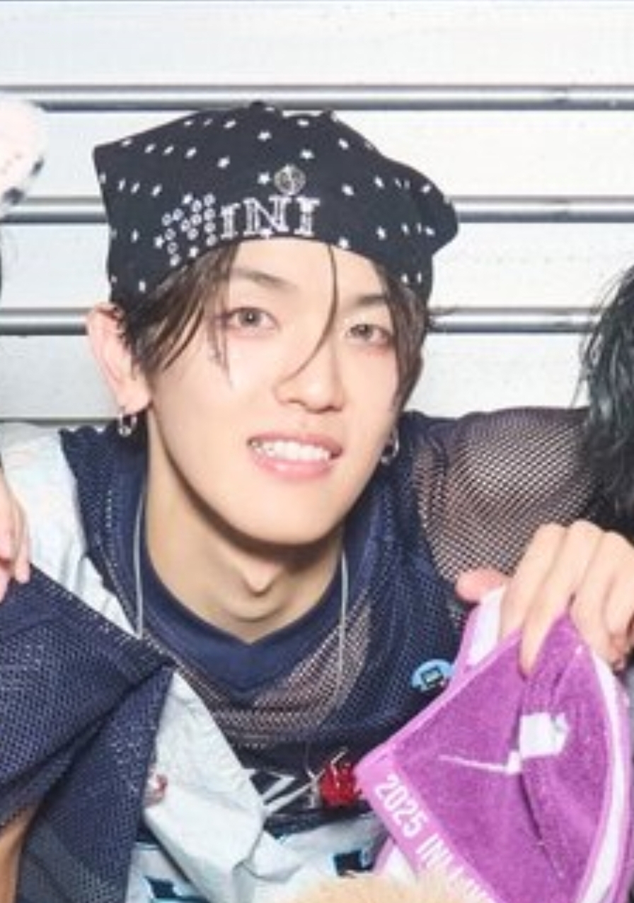 Latest photo of Takatsuka Hiromu (INI)