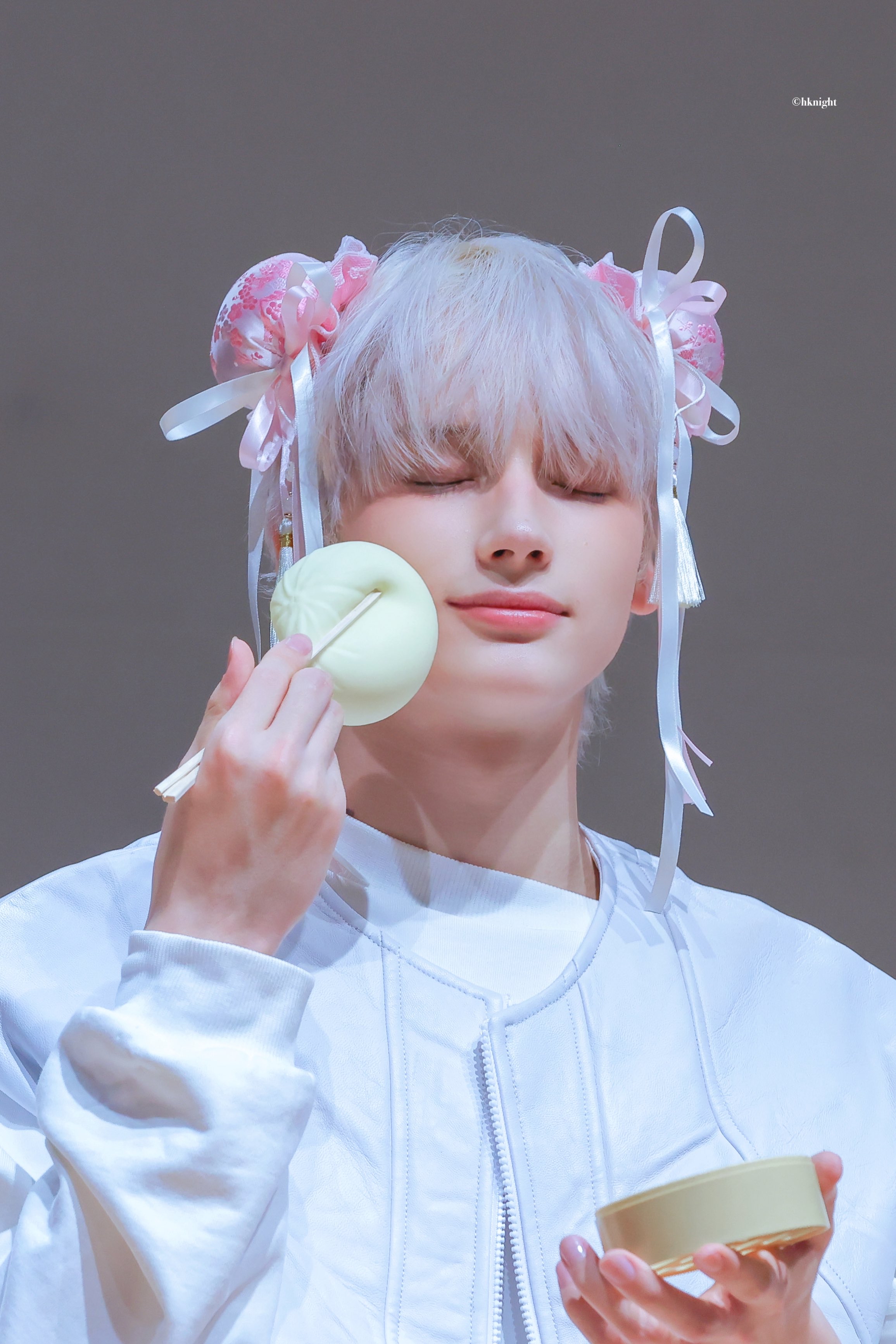 Latest photo of HueningKai (TOMORROW X TOGETHER)