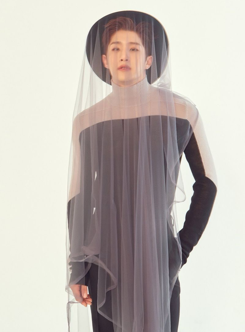 Behind-the-scenes cut of Jinjin (ASTRO)