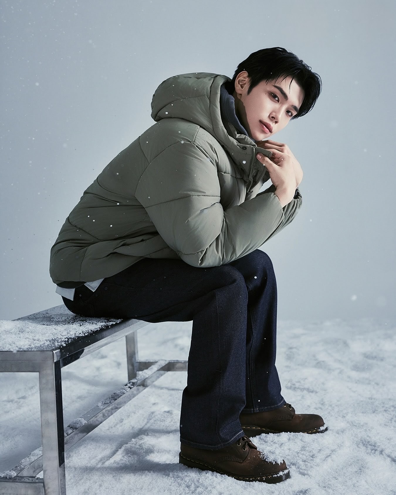 Latest photo of Kim Taerae (ZEROBASEONE)