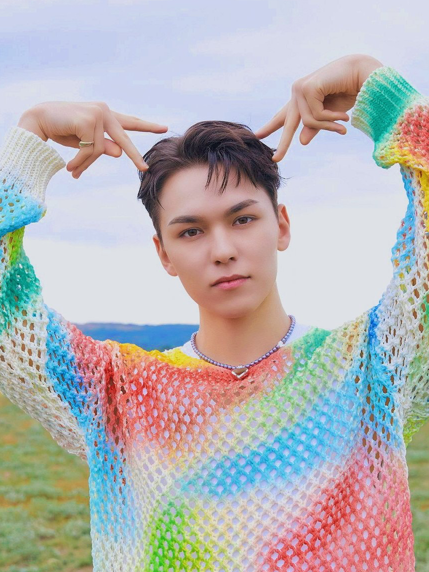 Latest photo of Vernon (SEVENTEEN)