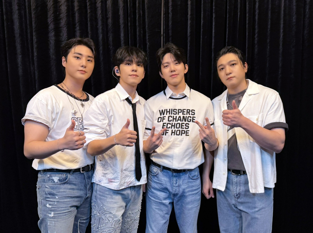 Latest photo of DAY6