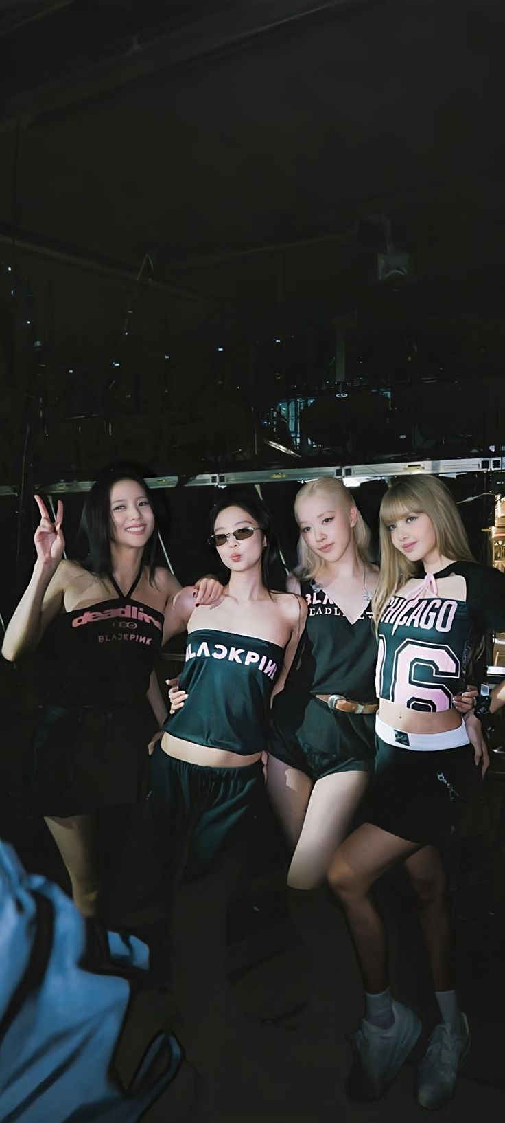 제니 (BLACKPINK)를 위해 팬들이 공유한 감성 배경화면