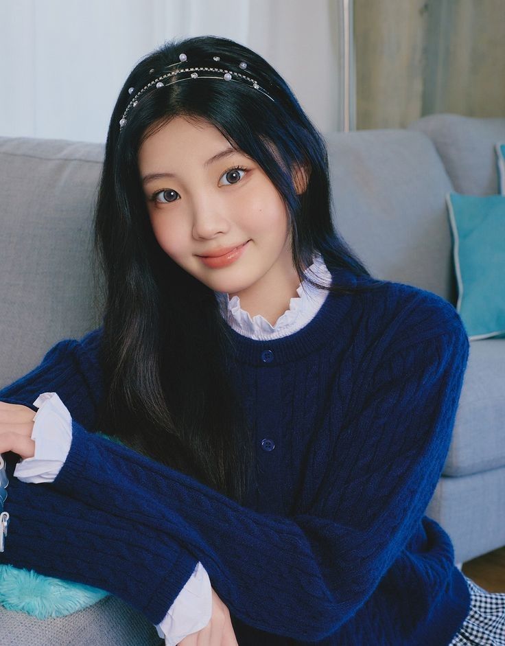 Latest photo of Wonhee (ILLIT)