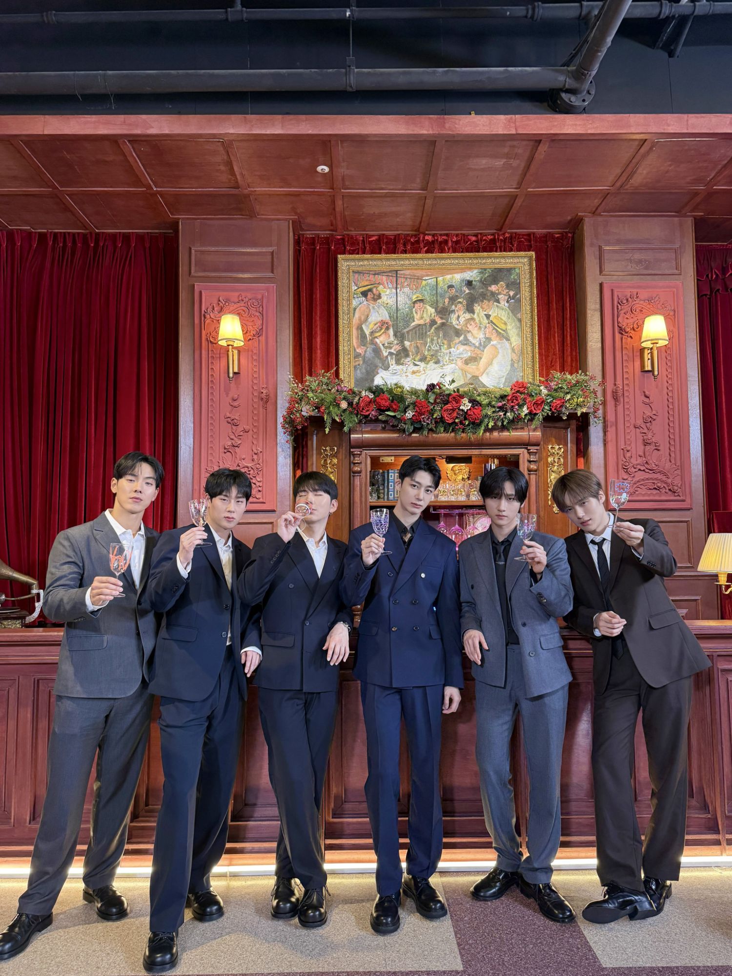 Behind-the-scenes cut of MONSTA X