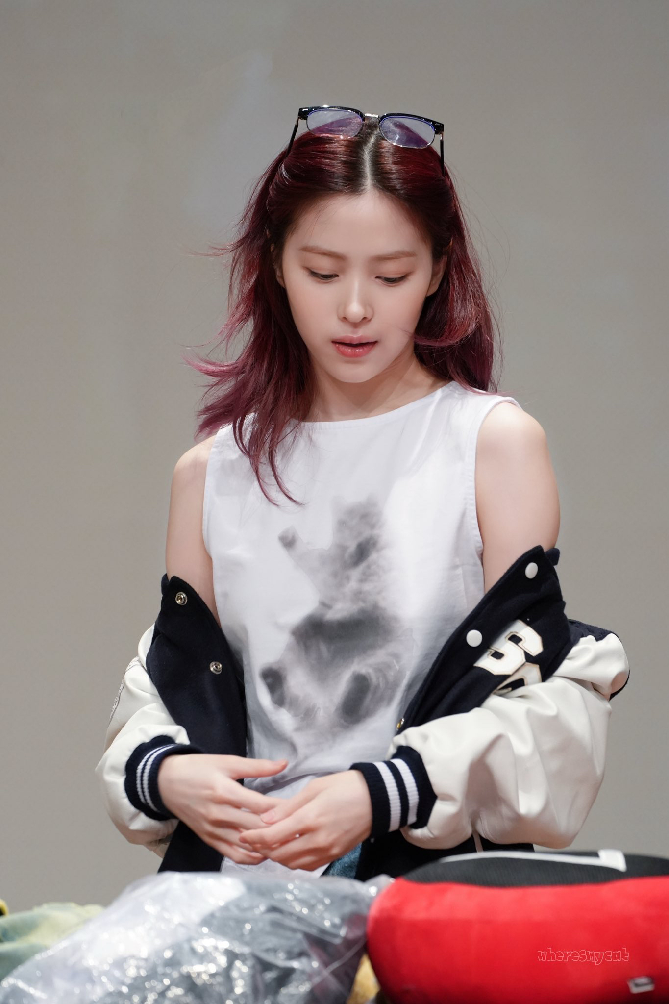 Behind-the-scenes cut of Ryujin (ITZY)