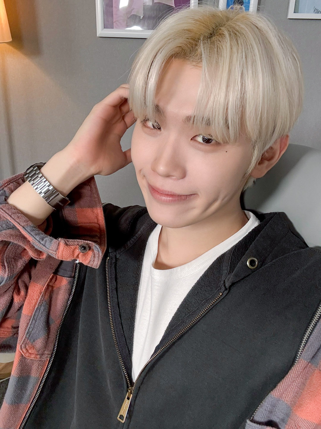 Latest photo of Kim Taerae (ZEROBASEONE)