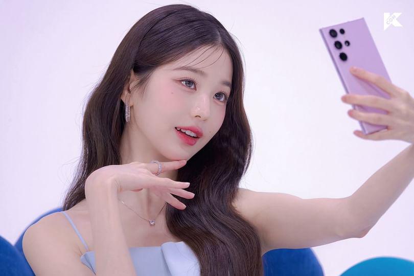 Recent activity shot of Jang Wonyoung (IVE)
