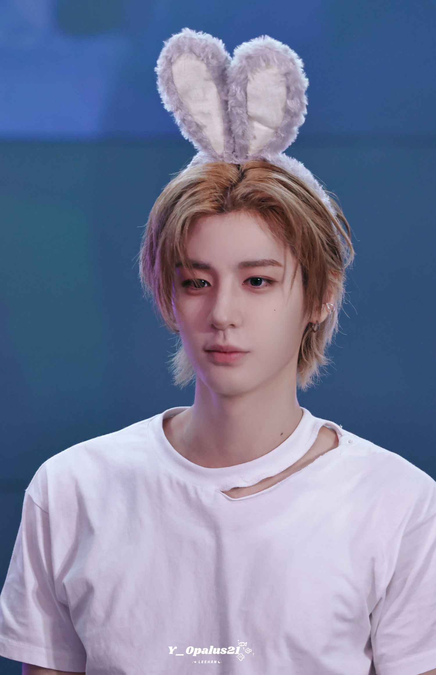 Behind-the-scenes cut of Leehan (BOYNEXTDOOR)