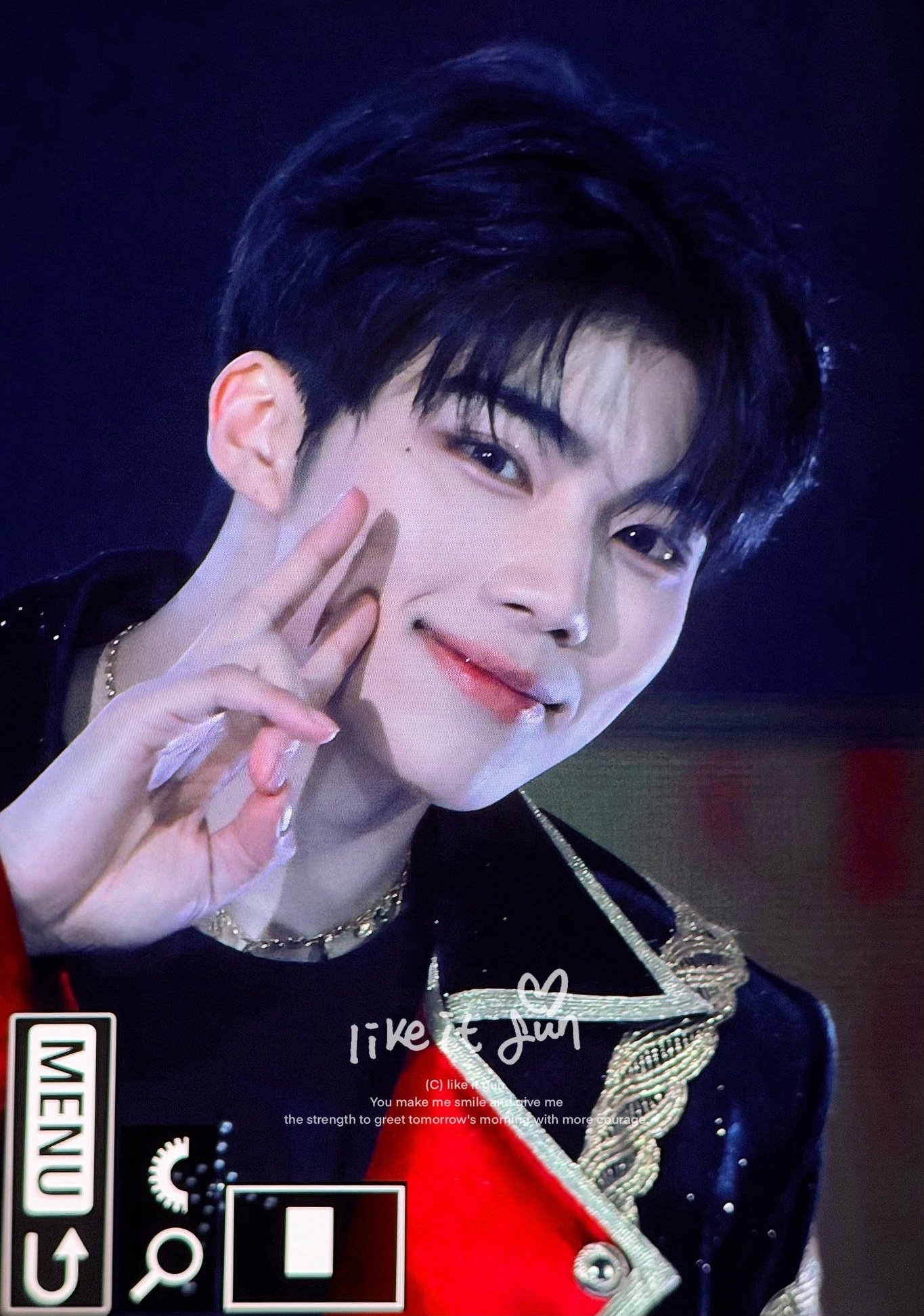 Foto aktivitas terbaru Park Gunwook (ZEROBASEONE)