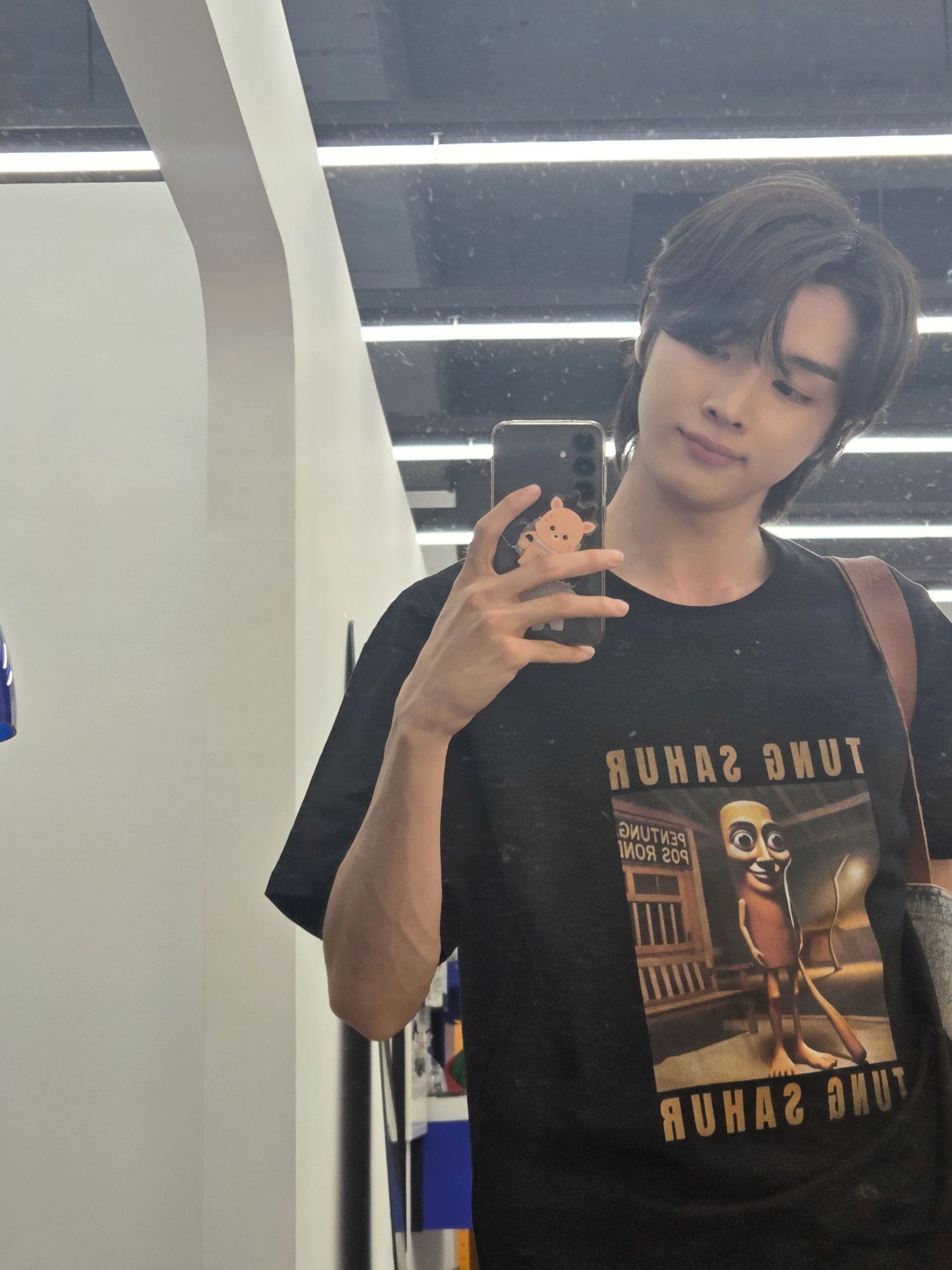 Recent activity shot of Sungchan (RIIZE)