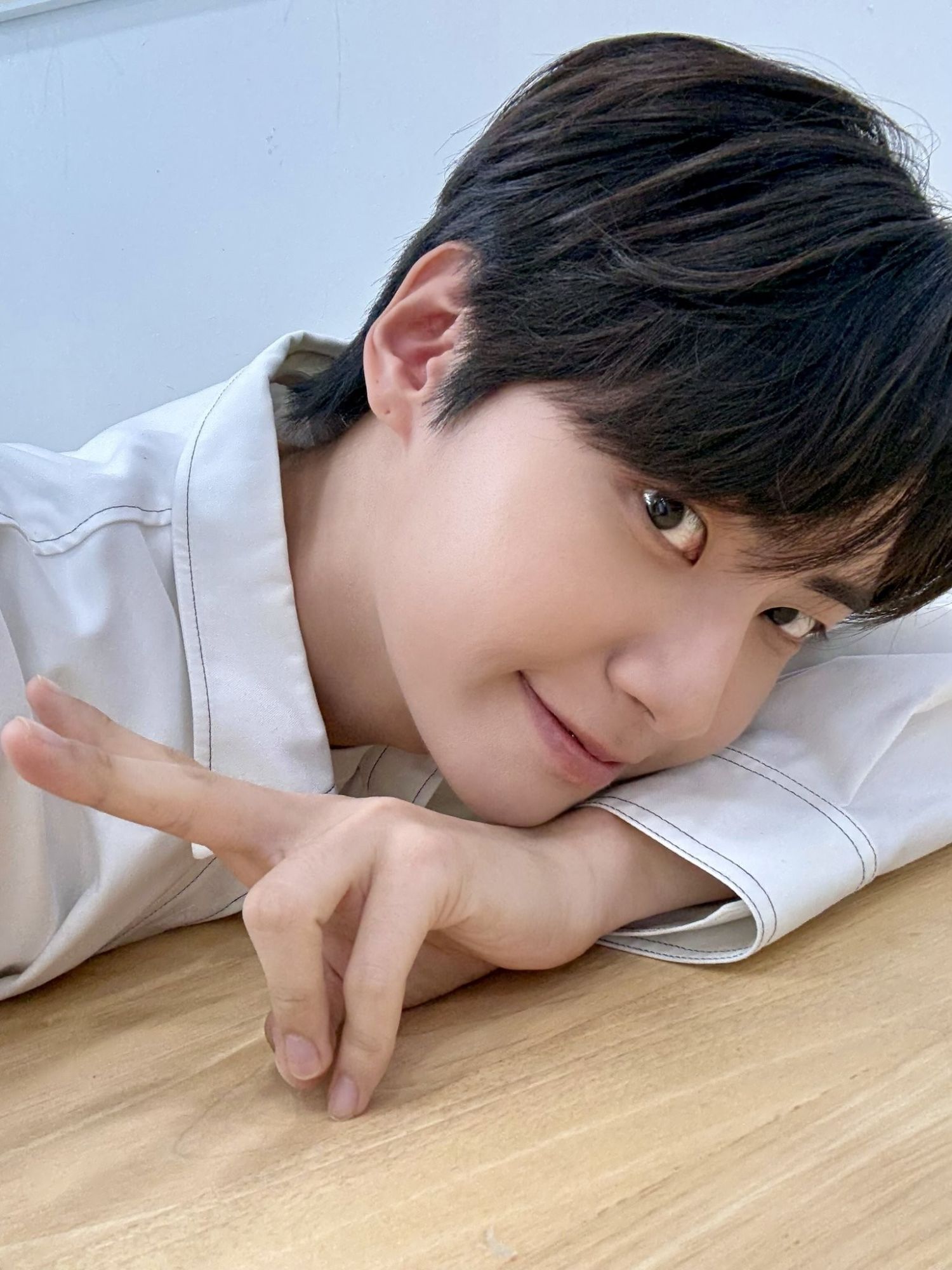 A moment captured by Lee Jinhyuk's fan