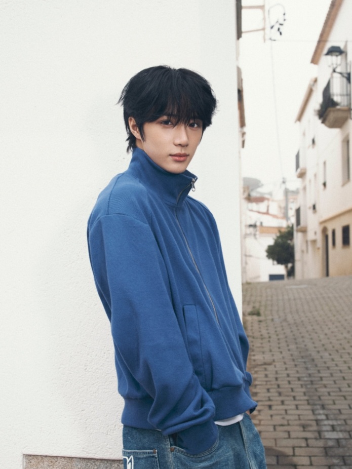 Latest photo of Beomgyu (TOMORROW X TOGETHER)