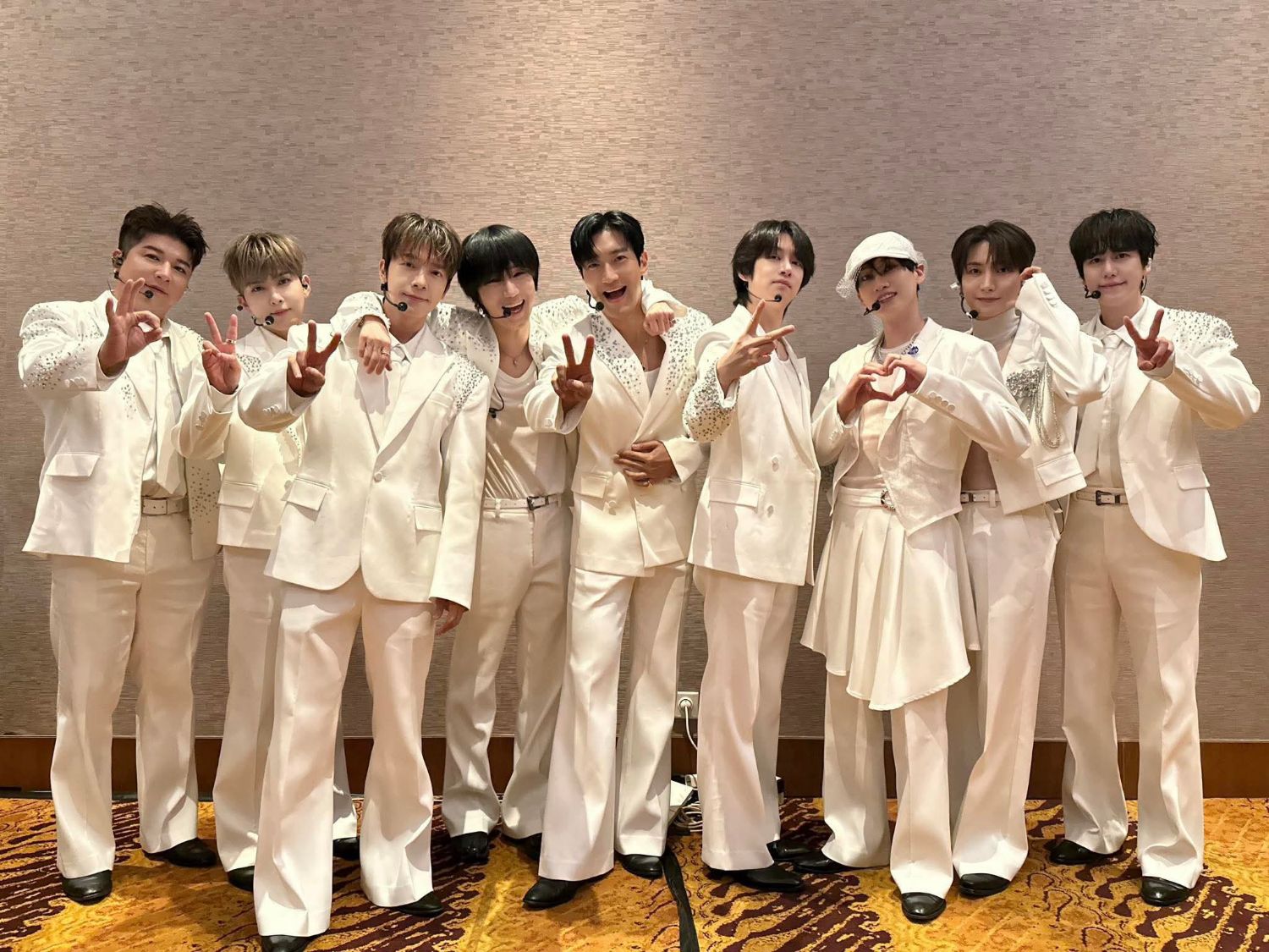 Potret di balik layar Super Junior