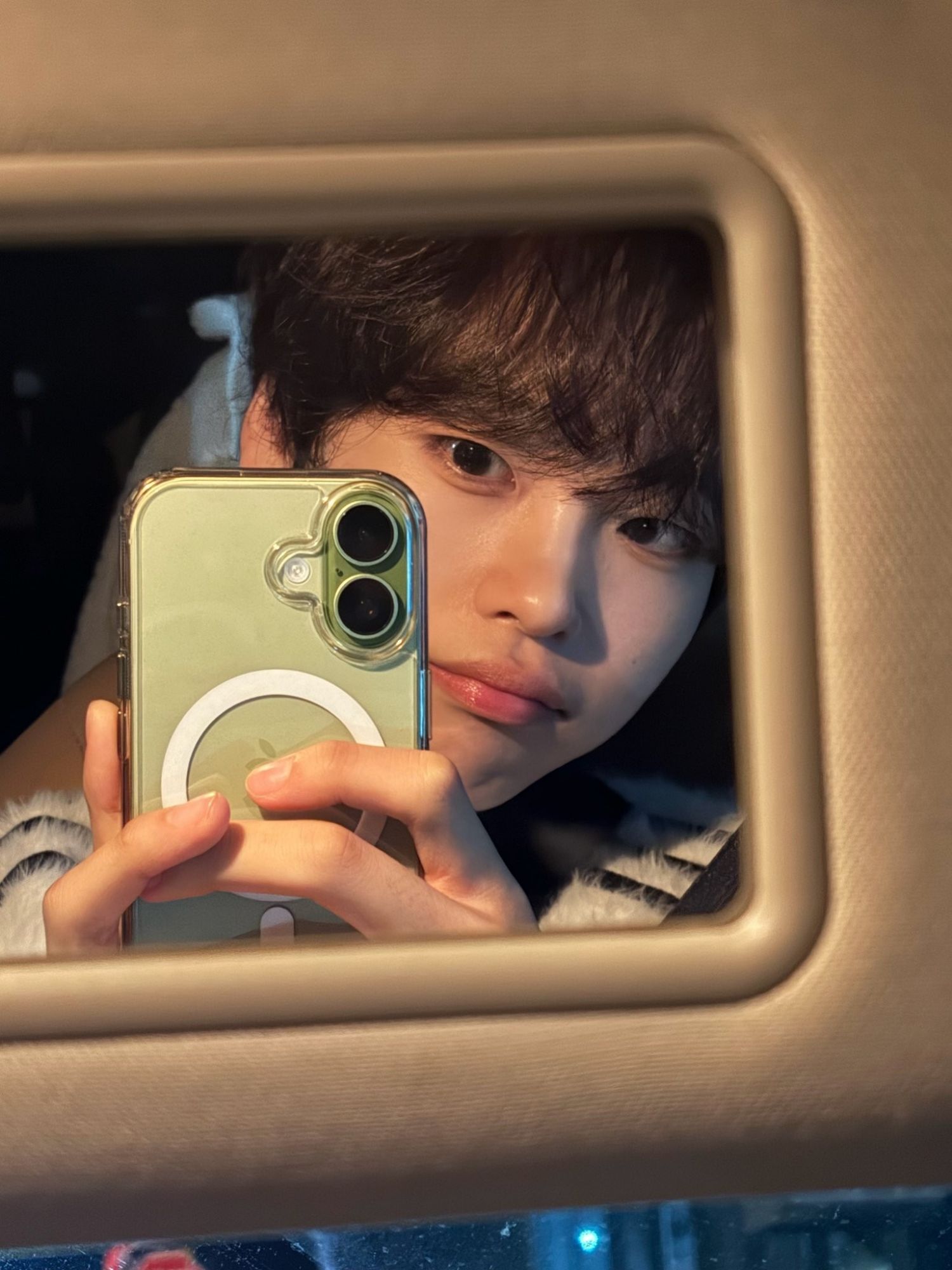 A moment captured by Hyeongjun (CRAVITY)'s fan