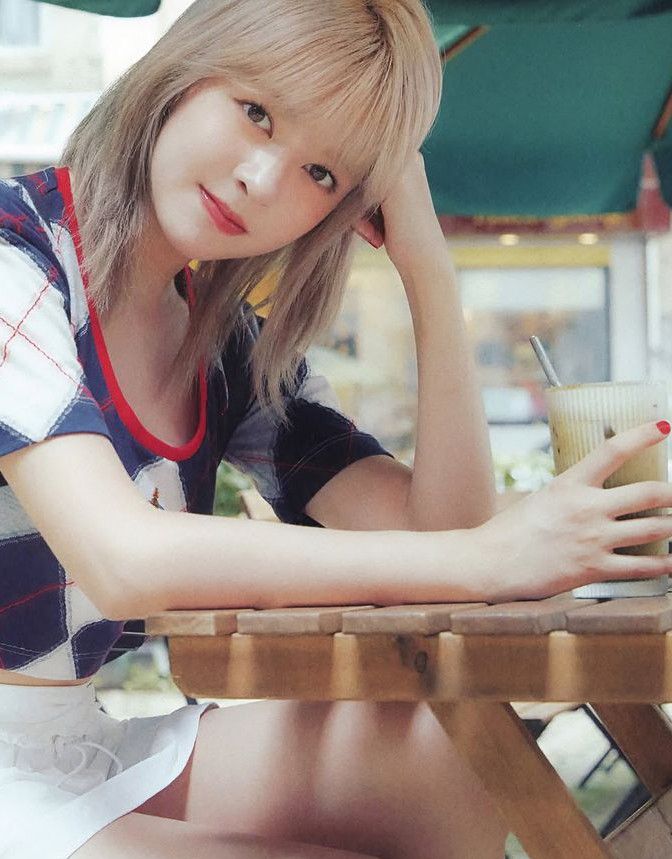 A moment captured by NMIXX's fan