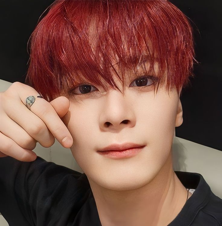 ムンビン (ASTRO)の最近の活動写真
