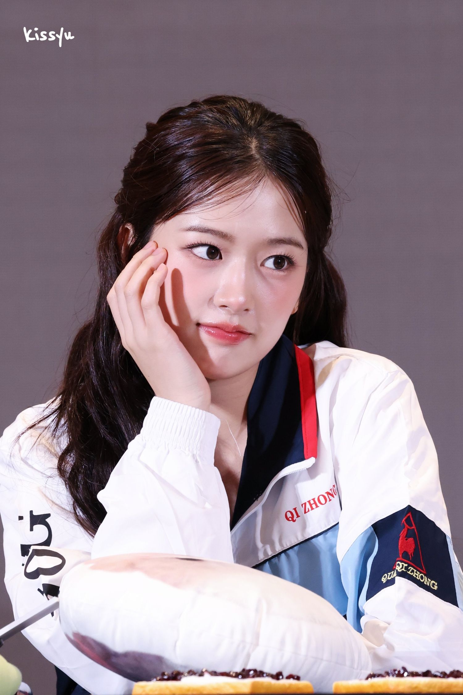 Latest photo of An Yujin (IVE)