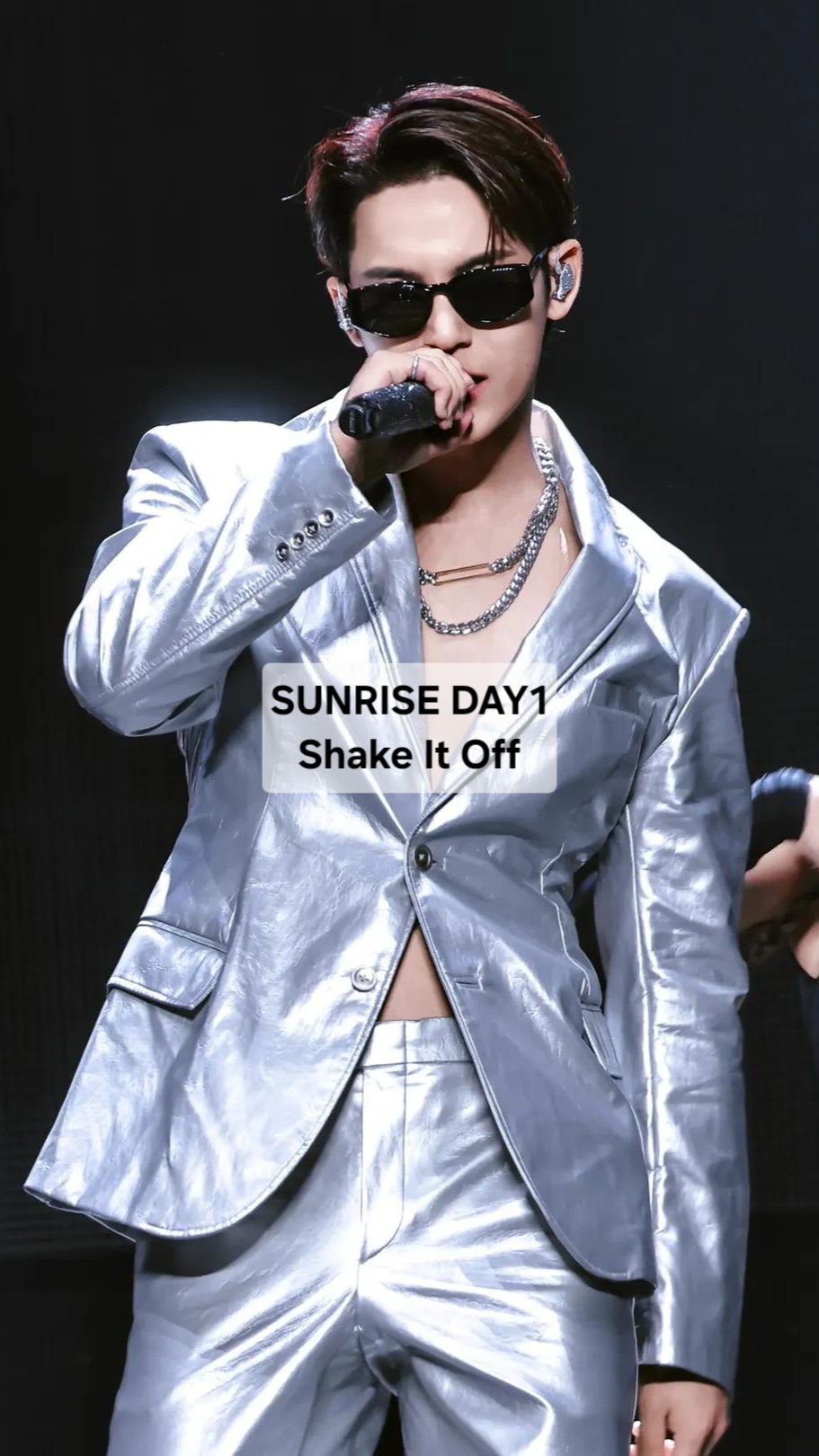 Latest photo of Mingyu (SEVENTEEN)