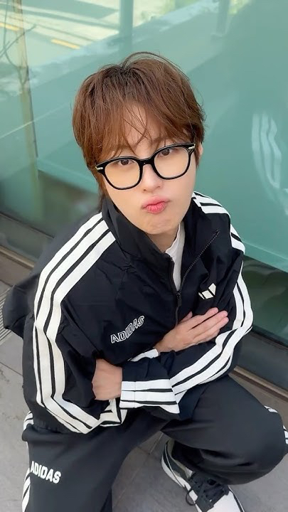 Foto terbaru Ha Sungwoon