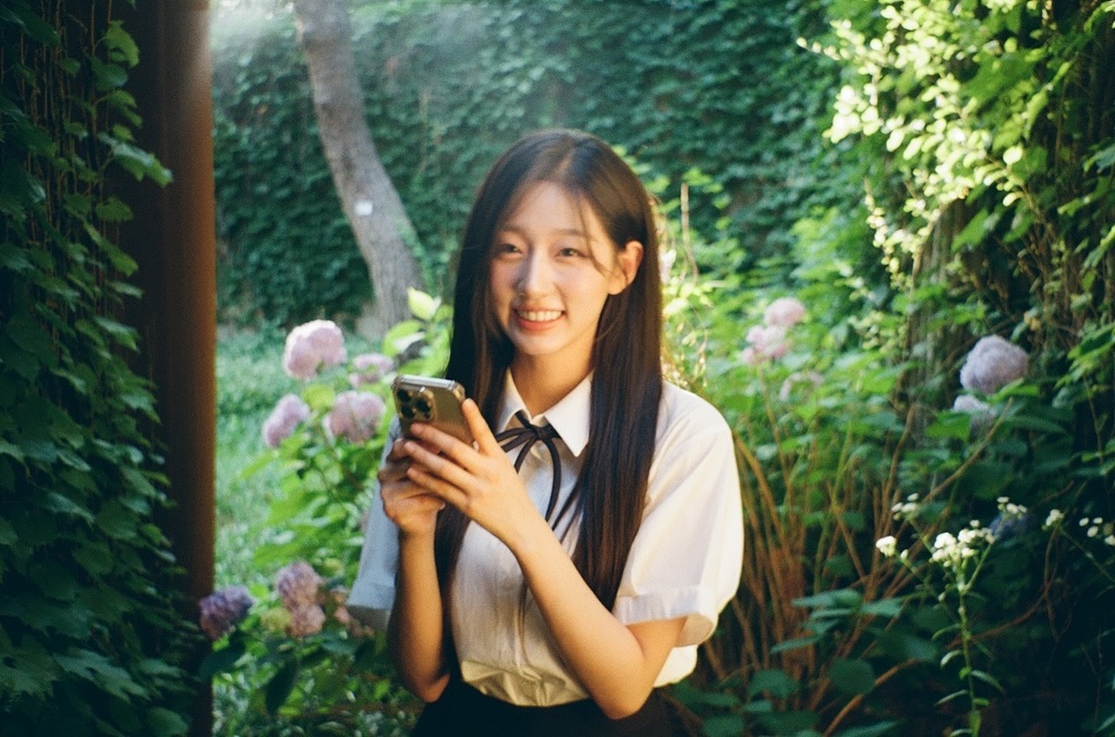 Behind-the-scenes cut of Jeong Yein (Lovelyz)