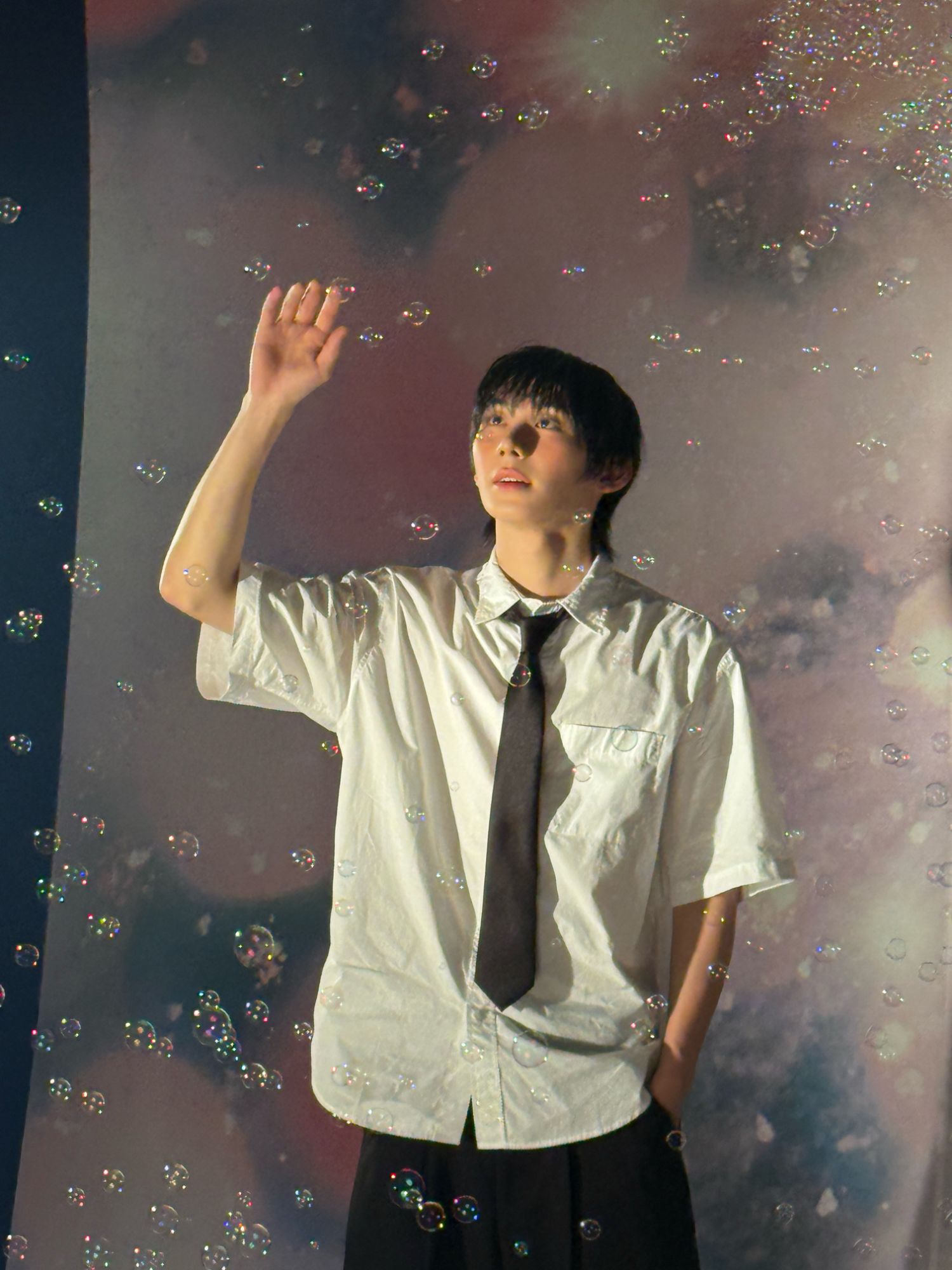 A moment captured by Park Han (AHOF)'s fan