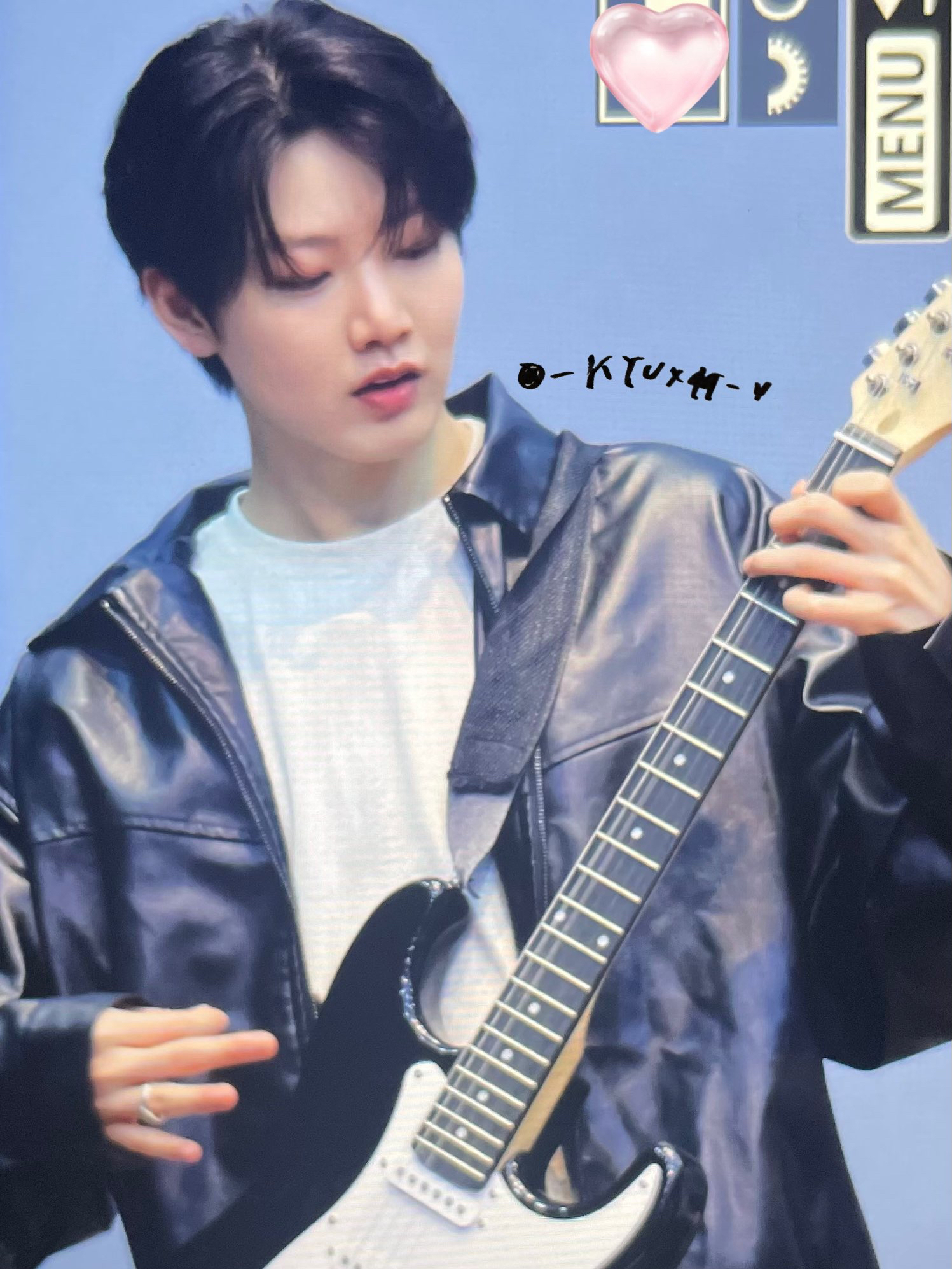 A moment captured by TREASURE's fan