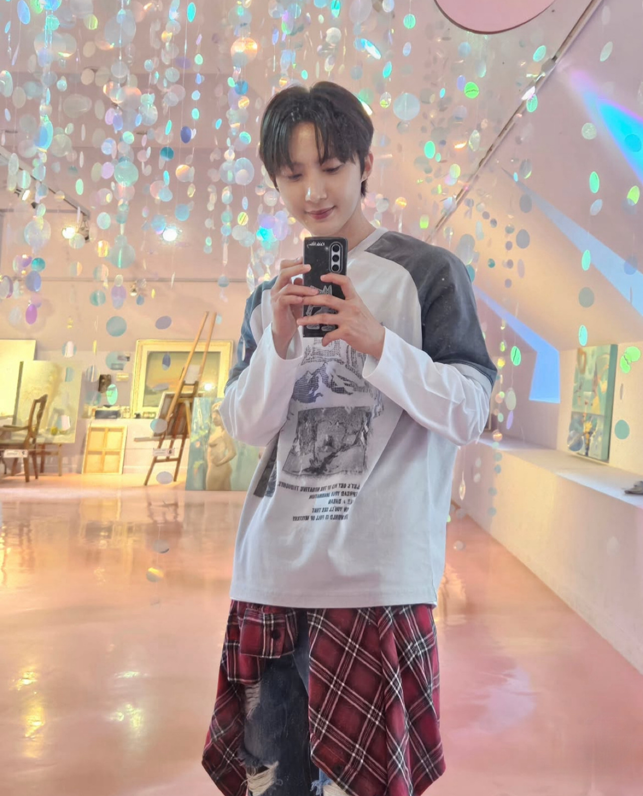 Latest photo of Hui (PENTAGON)