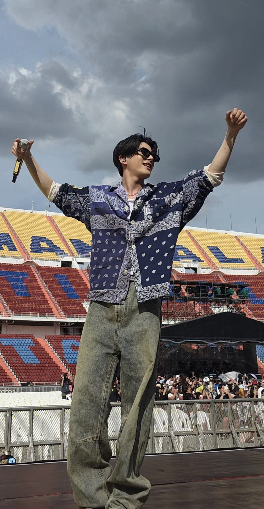 Behind-the-scenes cut of Jake (ENHYPEN)