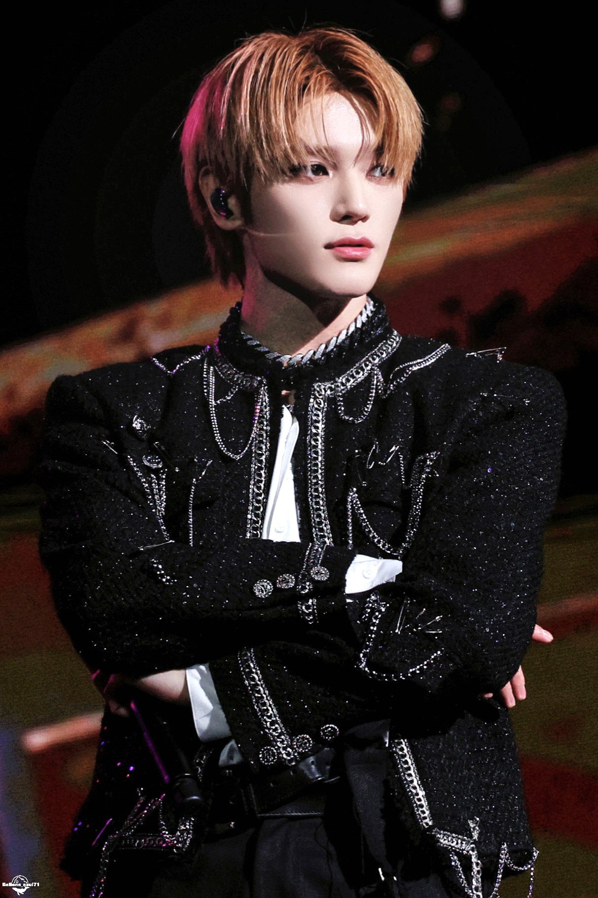 A moment captured by Taeyong (NCT 127)'s fan