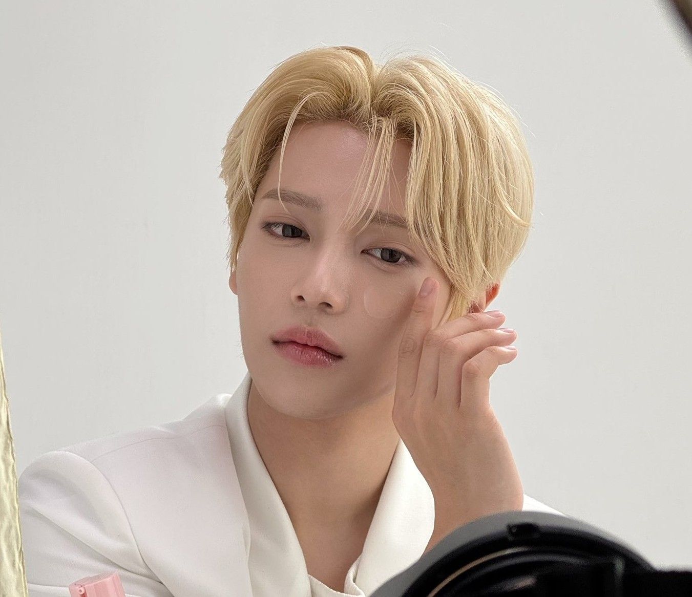 Behind-the-scenes cut of Jang Haneum