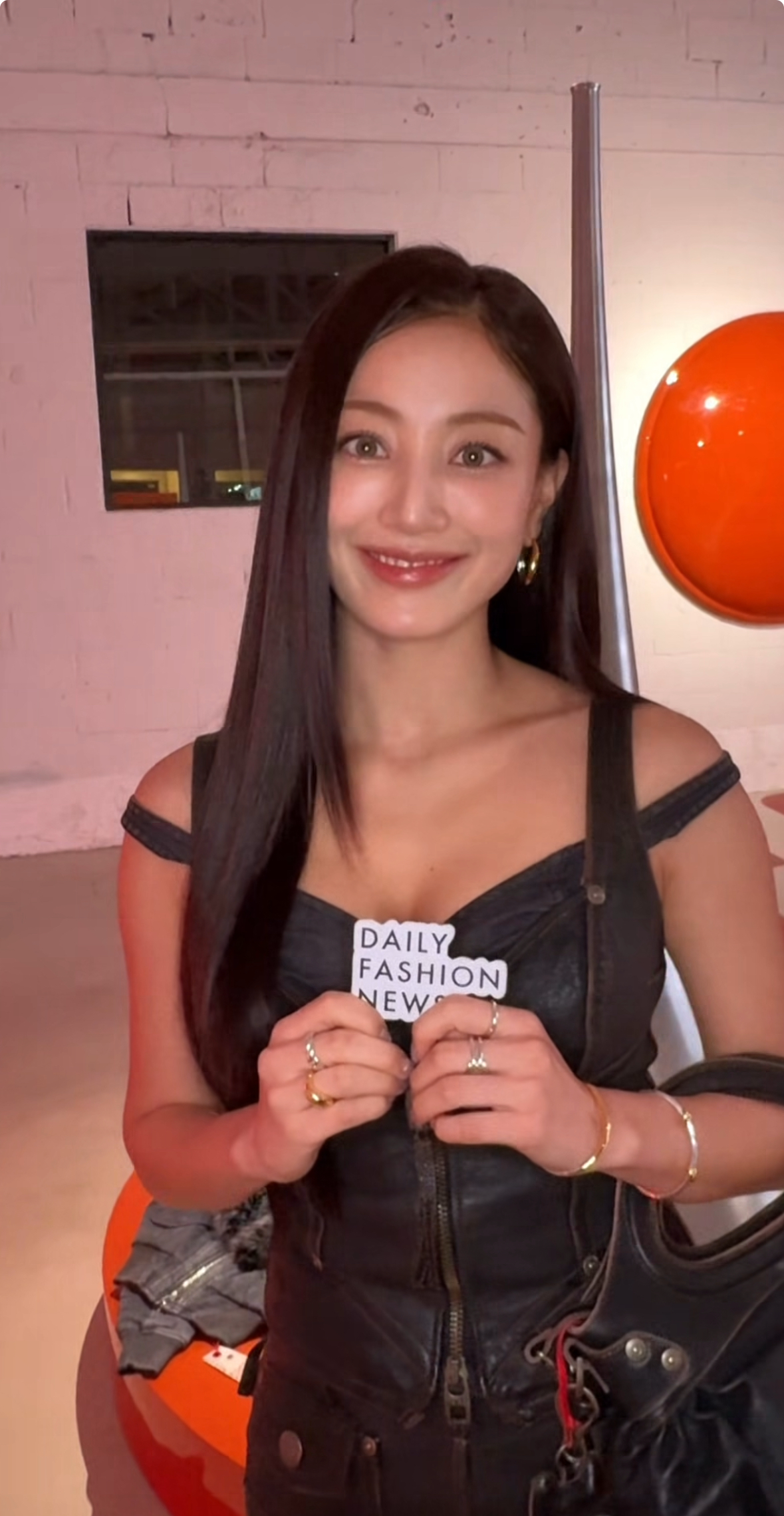 Recent activity shot of Jihyo (TWICE)