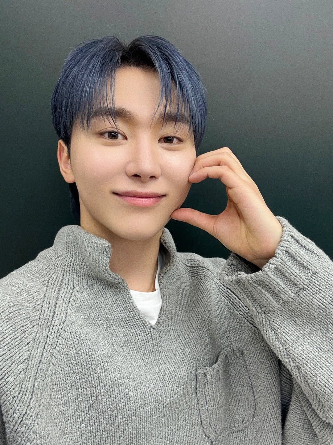 A moment captured by Seungkwan (SEVENTEEN)'s fan