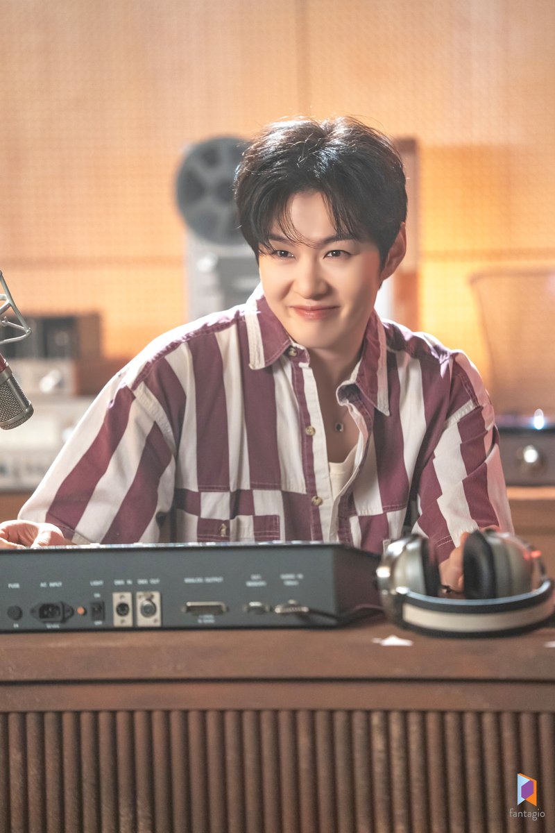 A moment captured by BTOB's fan