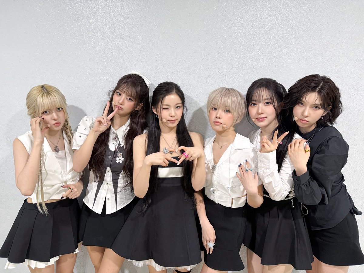 Latest photo of NMIXX