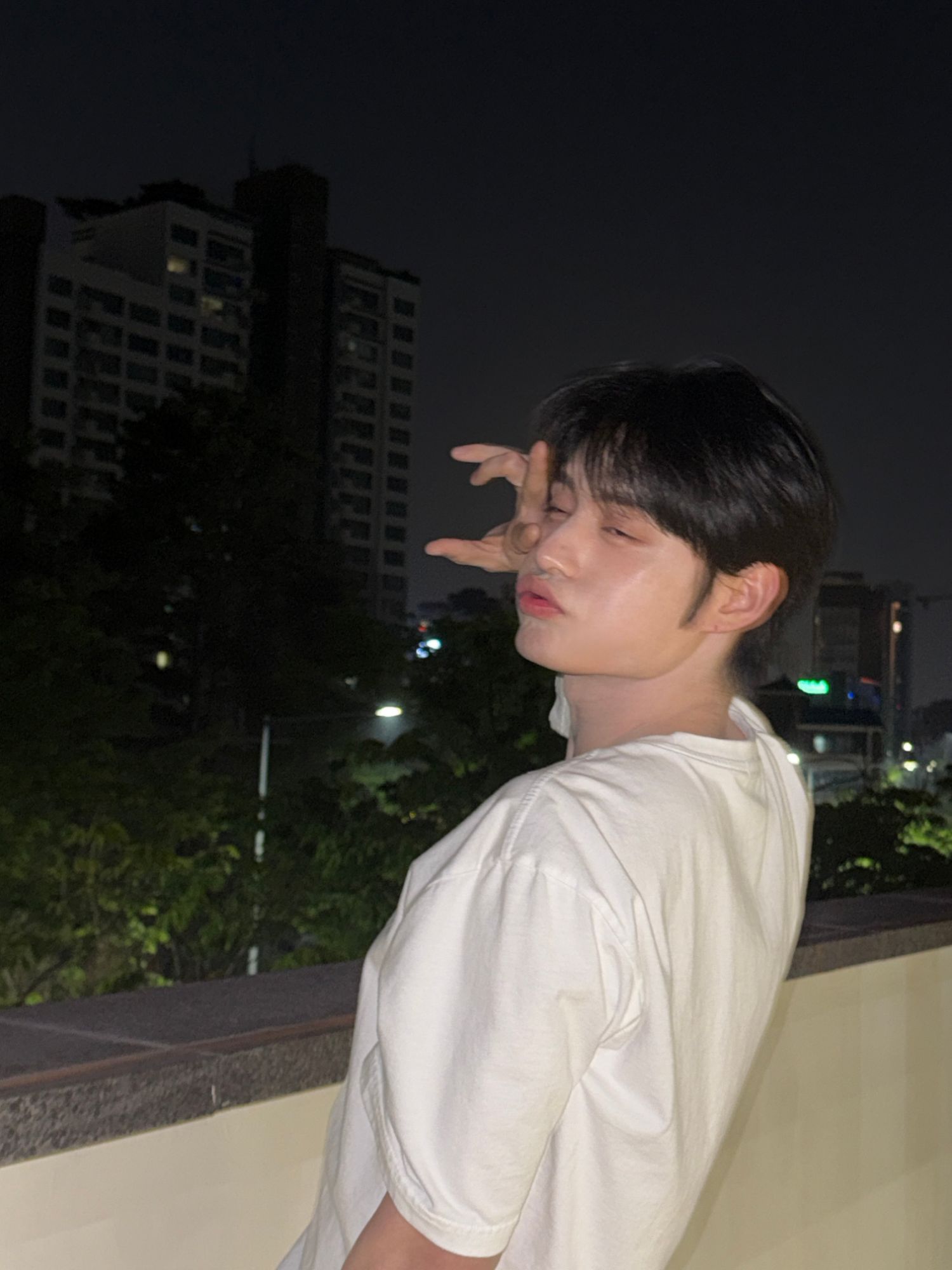 Latest photo of Kim Jiwoong (ZEROBASEONE)