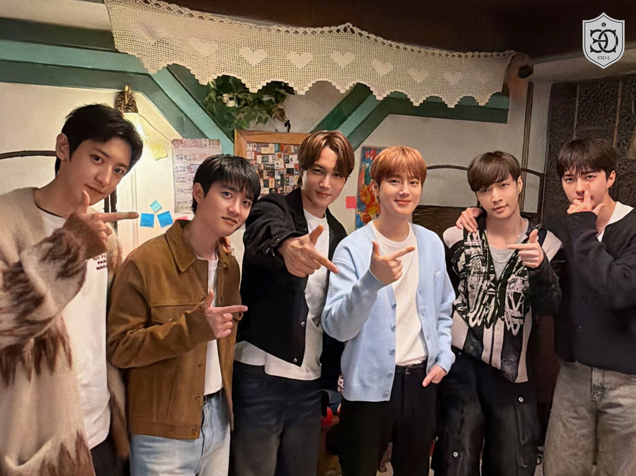 EXO 최근 활동샷