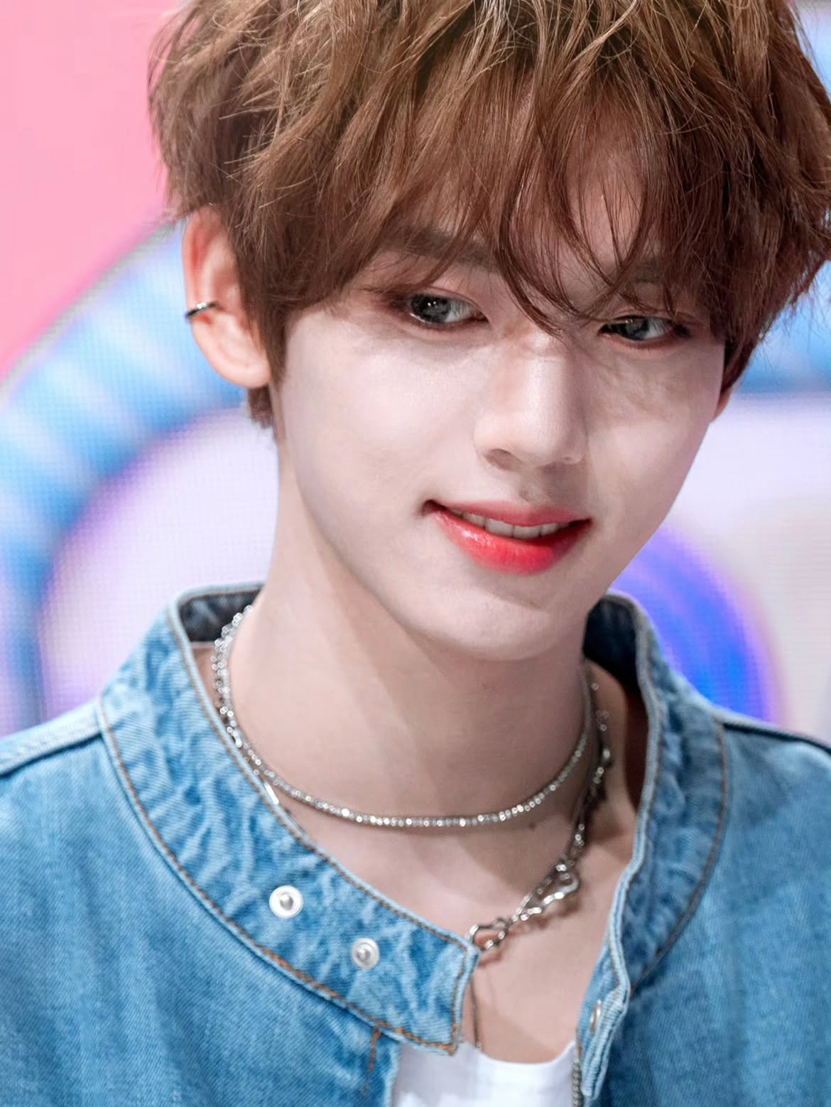 Recent activity shot of Han Yujin (ZEROBASEONE)