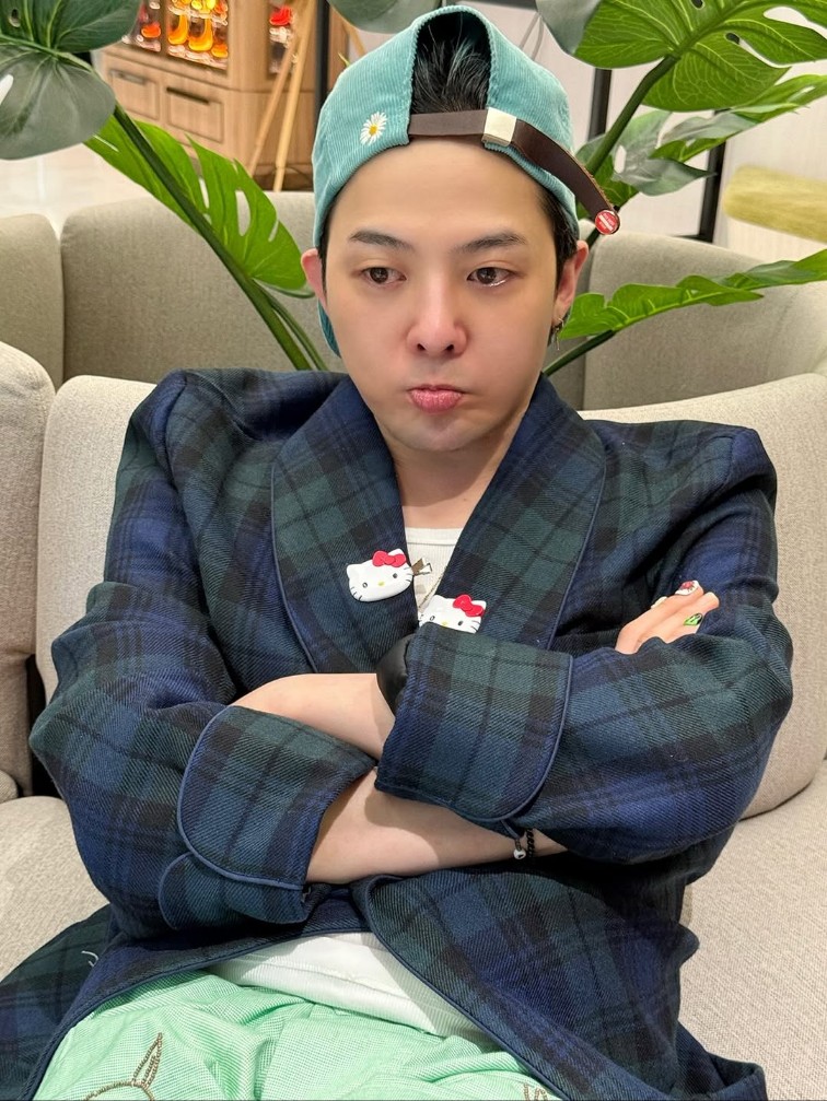 Latest photo of G-DRAGON (BIGBANG)