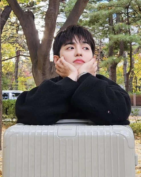 Latest photo of S.Coups (SEVENTEEN)