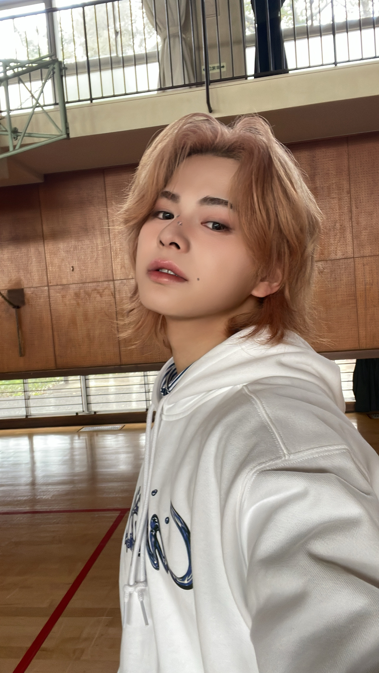 A moment captured by Matsuda Jin (INI)'s fan