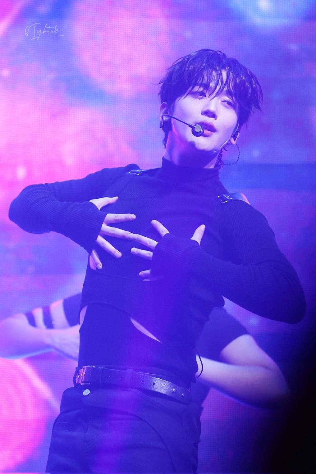 Latest photo of Kim Yohan (WEi)