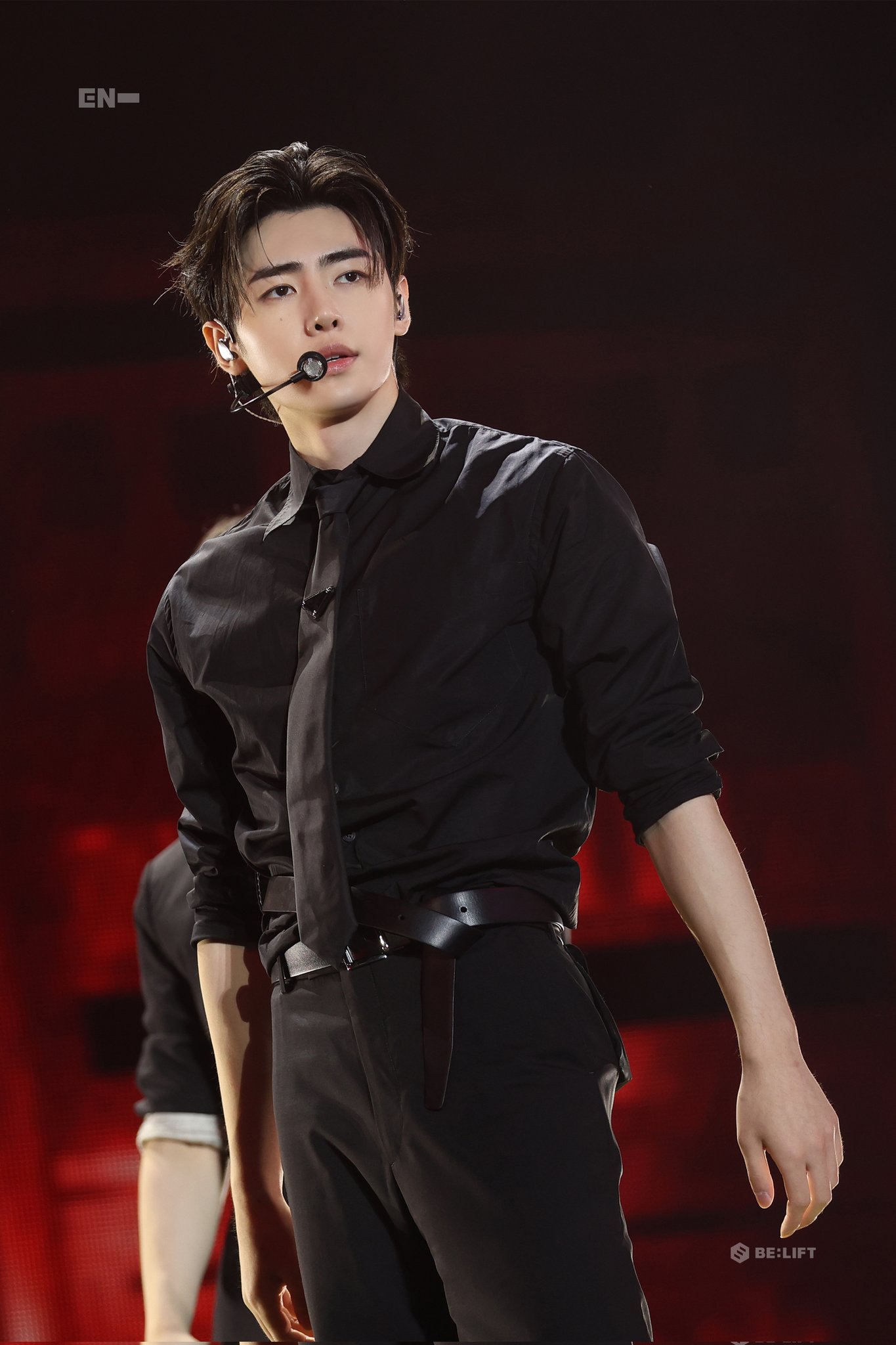 Behind-the-scenes cut of Sunghoon (ENHYPEN)