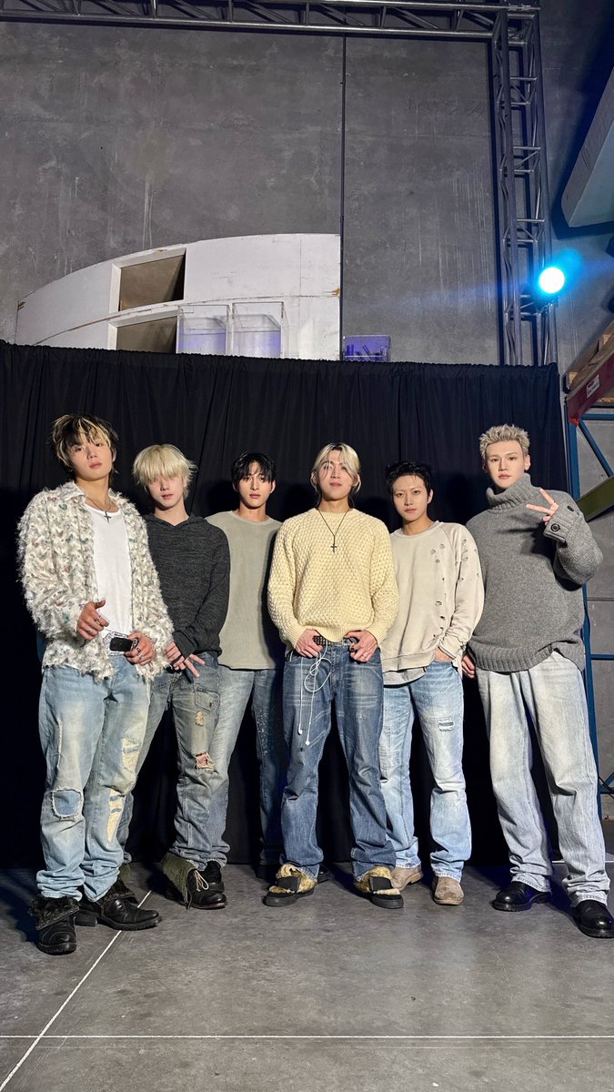 Momen yang diabadikan oleh penggemar JUST B