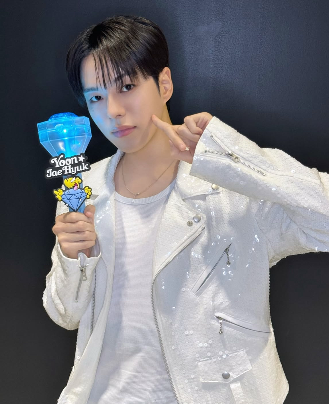 Latest photo of Yoon Jaehyuk (TREASURE)