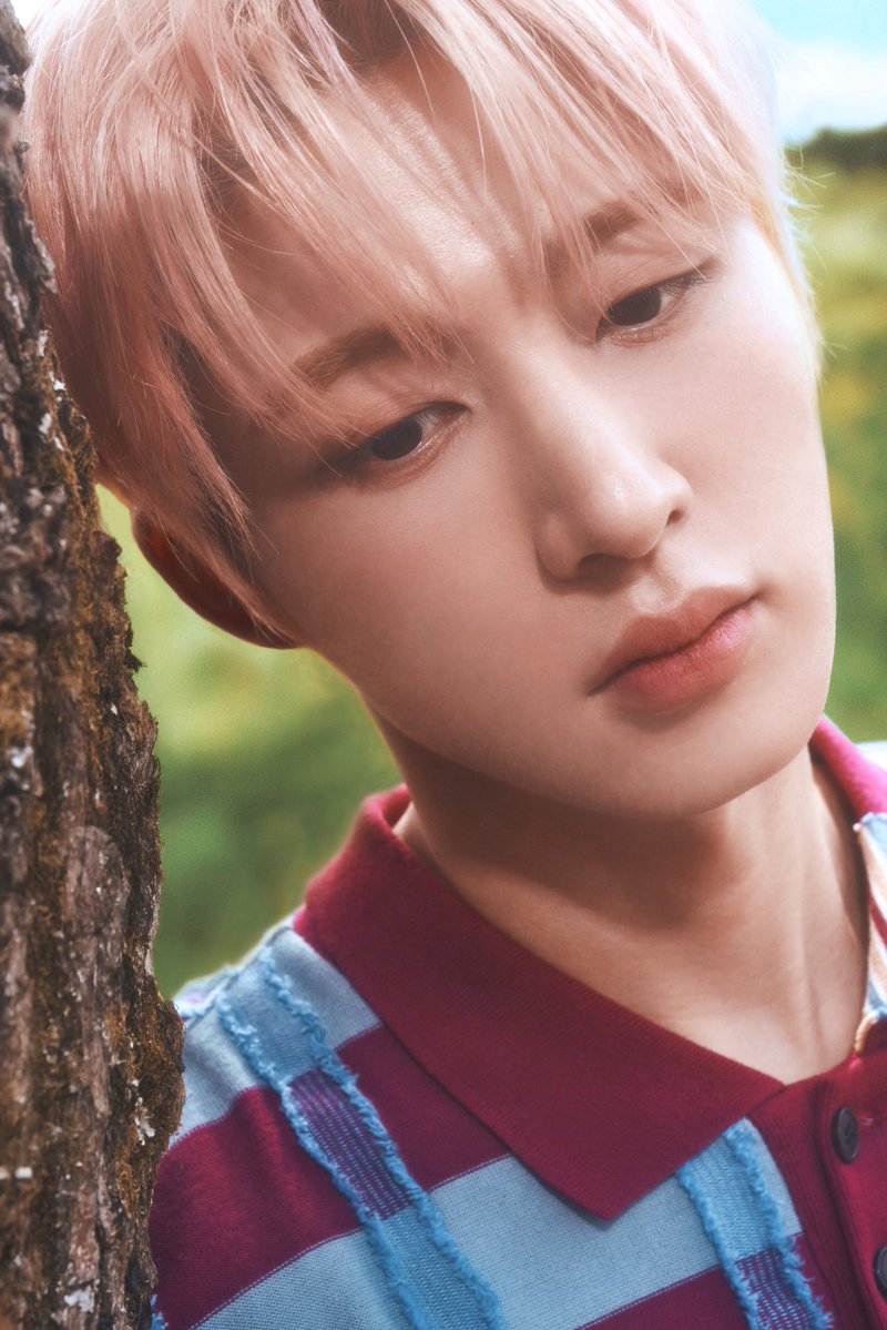 A moment captured by B.I's fan