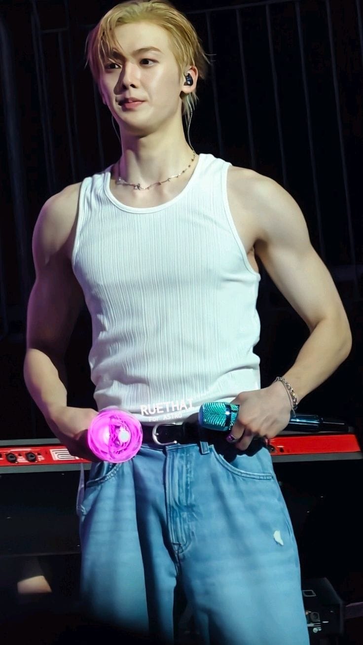 Fan-made special wallpaper for Sanha (ASTRO)